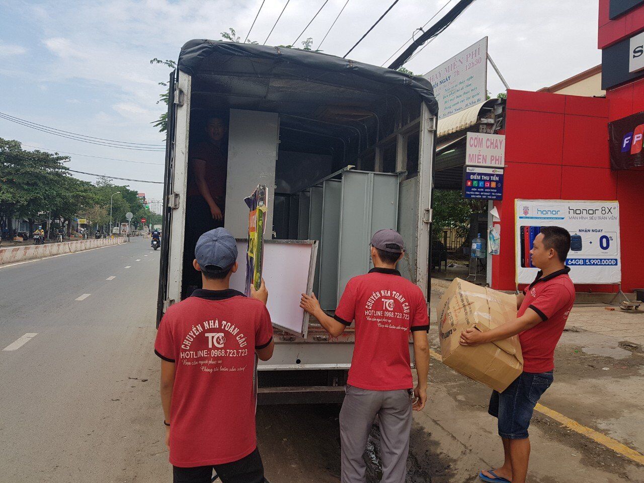 Toàn Cầu đơn vị vận chuyển uy tín - chuyên nghiệp